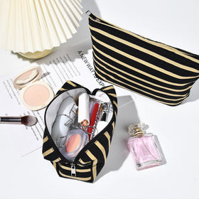 Trousse de maquillage SOIDRAM noire et blanche vue de côté