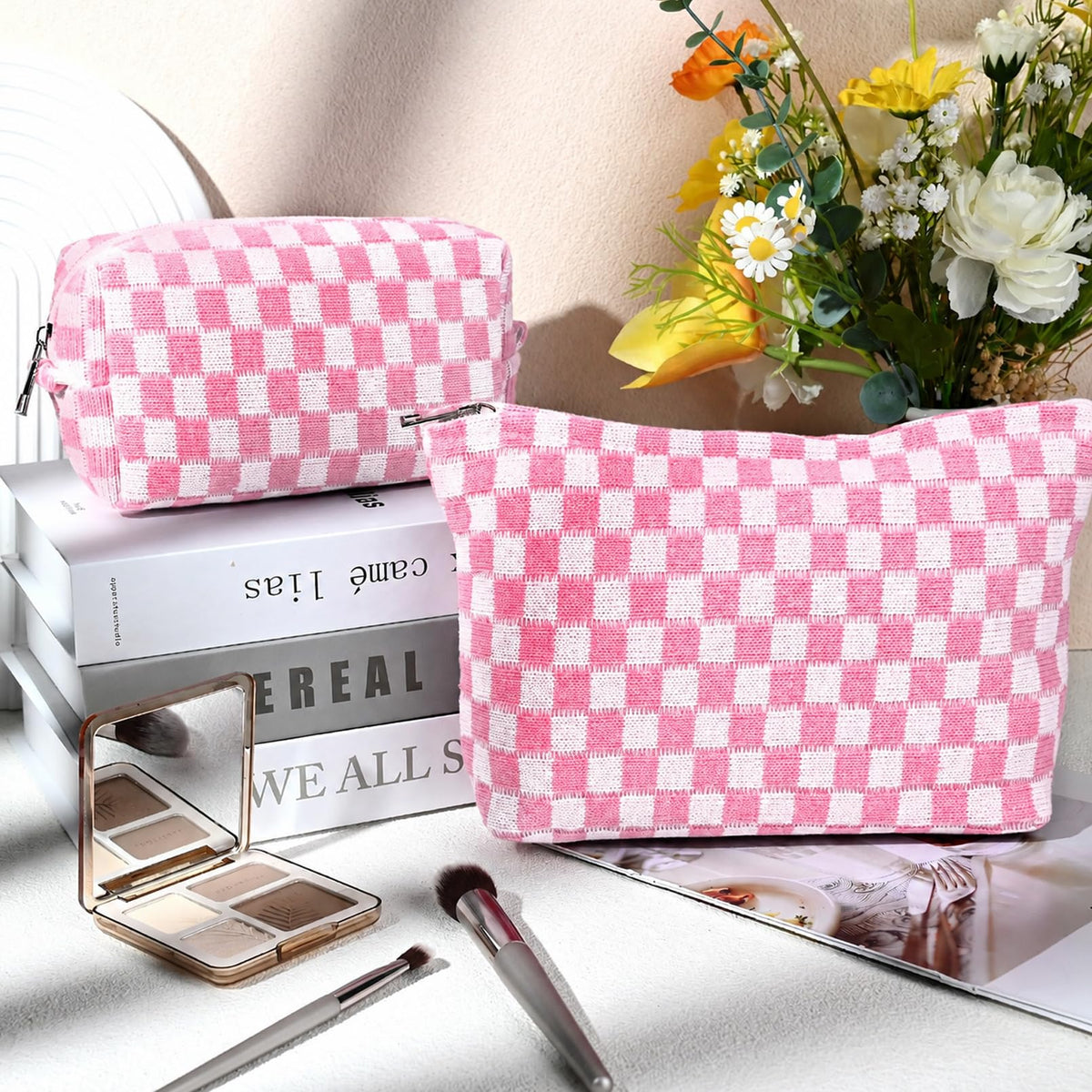 Trousse de maquillage SOIDRAM ouverte montrant son intérieur spacieux