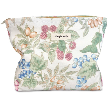 Trousse de maquillage STARDW modèle Berry vue de face avec design floral