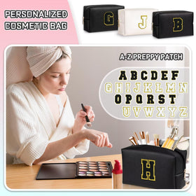 Trousse de maquillage TOPEAST ouverte avec cosmétiques à l'intérieur