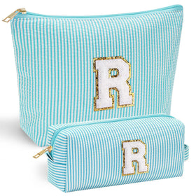 Trousse de maquillage YOOLIFE vue de face avec lettre en chenille