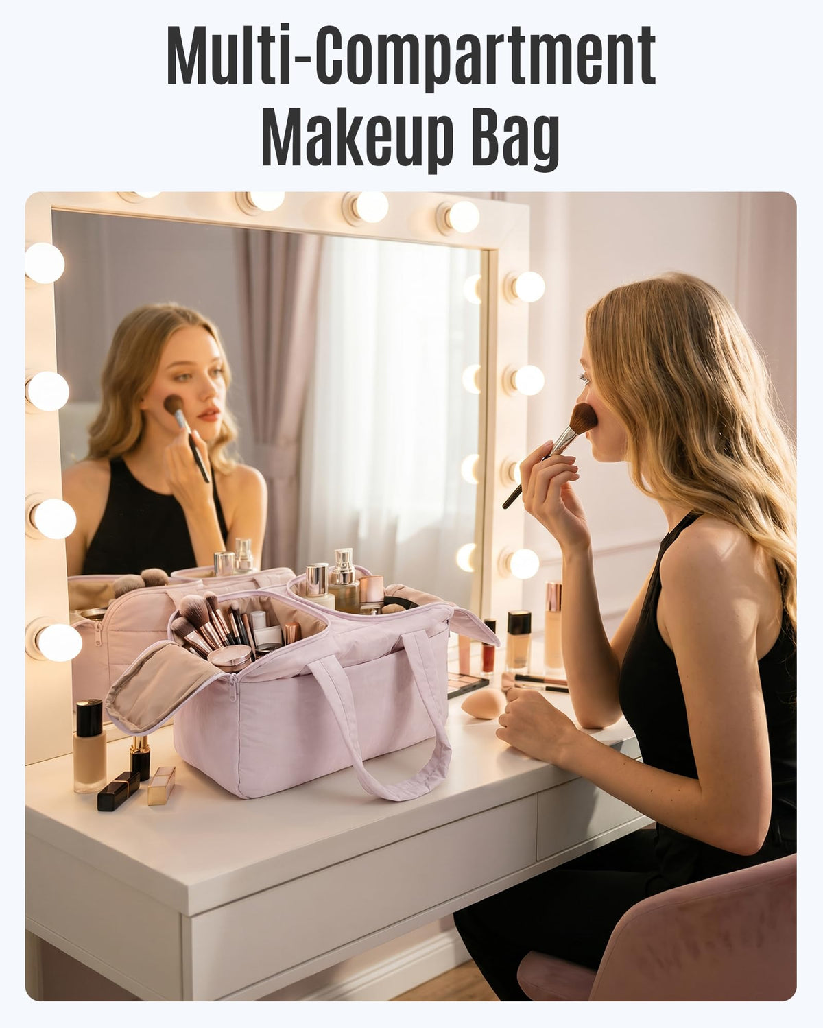 Trousse de toilette LIGHT FLIGHT dans une valise de voyage