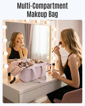 Trousse de toilette LIGHT FLIGHT dans une valise de voyage