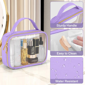 Trousse de toilette Wedama sur une table avec des produits de beauté
