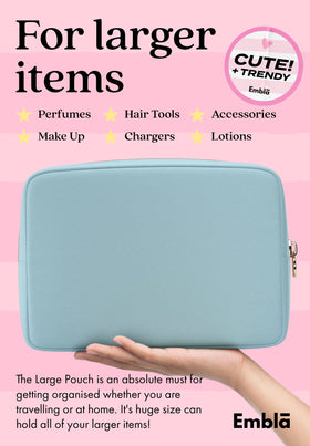 Trousse Embla utilisée comme pochette pour l'hygiène féminine