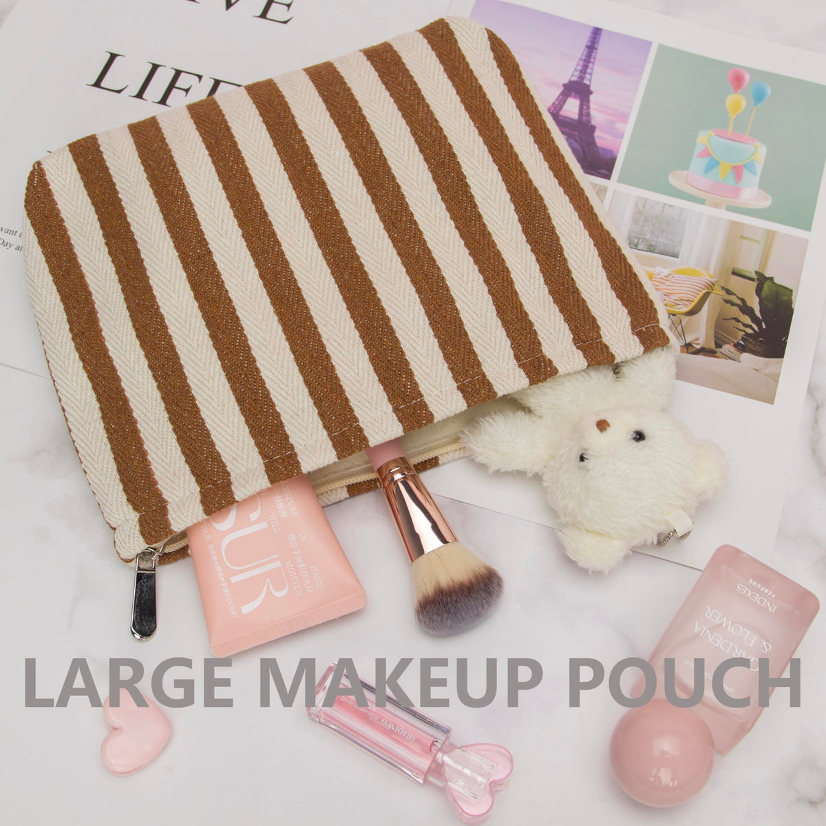 Trousse PAZIMIIK avec motifs modernes sur une surface plane