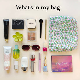 Trousse STARDW vue de côté avec motif floral