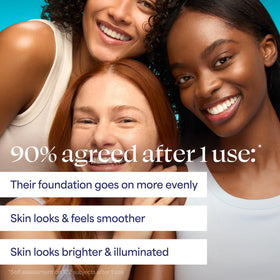 TULA Face Filter Primer 2,02 fl oz sur un fond de vanité
