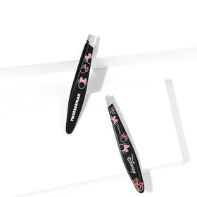 Tweezerman Mini Pince à Épiler Slant Minnie Mouse avec tips en gros plan
