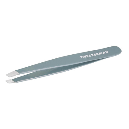 Tweezerman pince à épiler classique vue de face couleur bleu mist