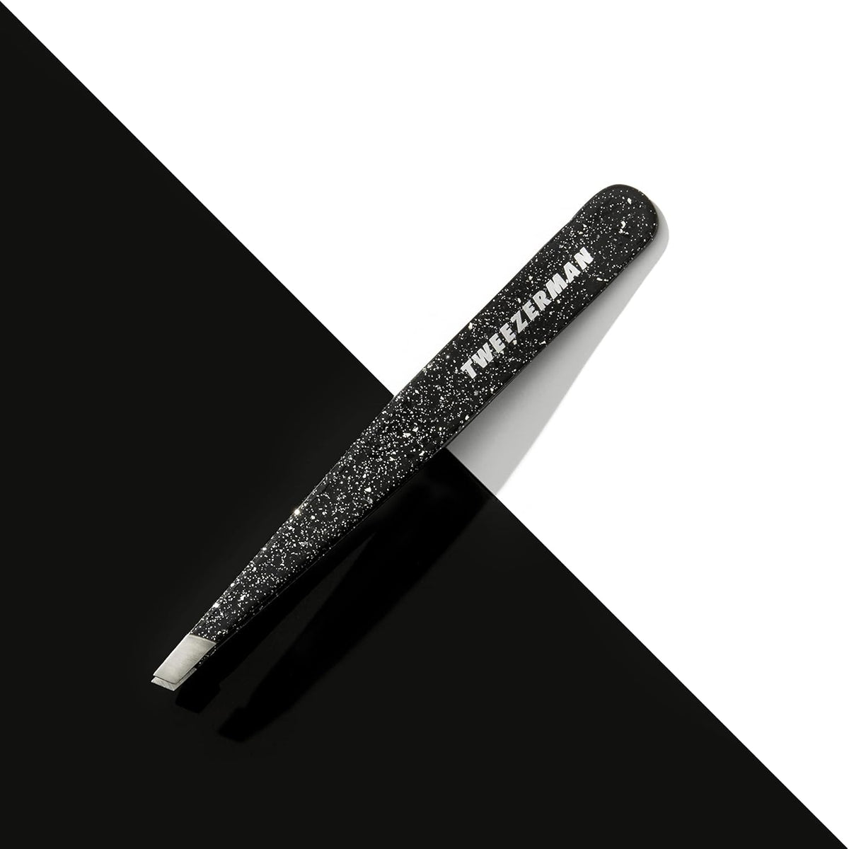Tweezerman Pinces à Épiler Slant Dusted Onyx avec emballage