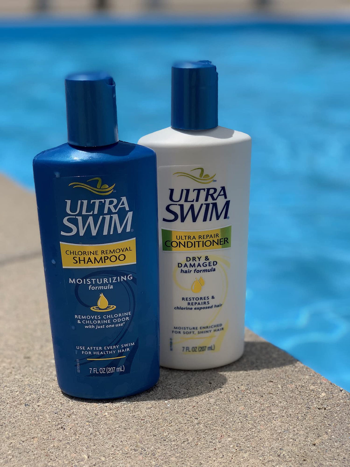 UltraSwim Conditioner 250g dans un environnement de piscine
