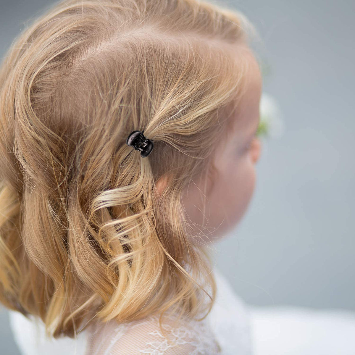 Utilisation des clips à cheveux YOHAMA pour une coiffure de mariage