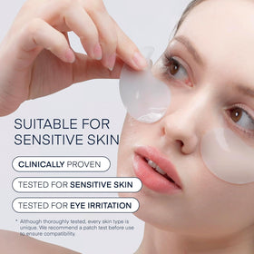 Utilisation des patchs contour des yeux à la caféine pendant le travail