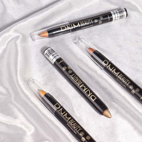 Utilisation du crayon à paupières evpct dans un cadre quotidien