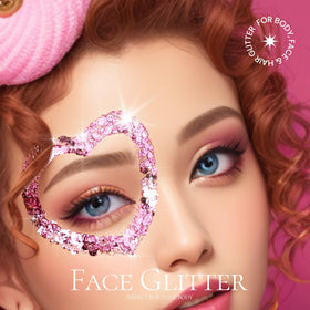 Utilisation du gel de paillettes sur les cheveux lors d'un festival
