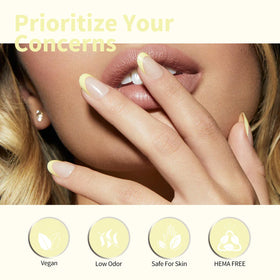 Vernis à ongles CANNI jaune pastel sur une table