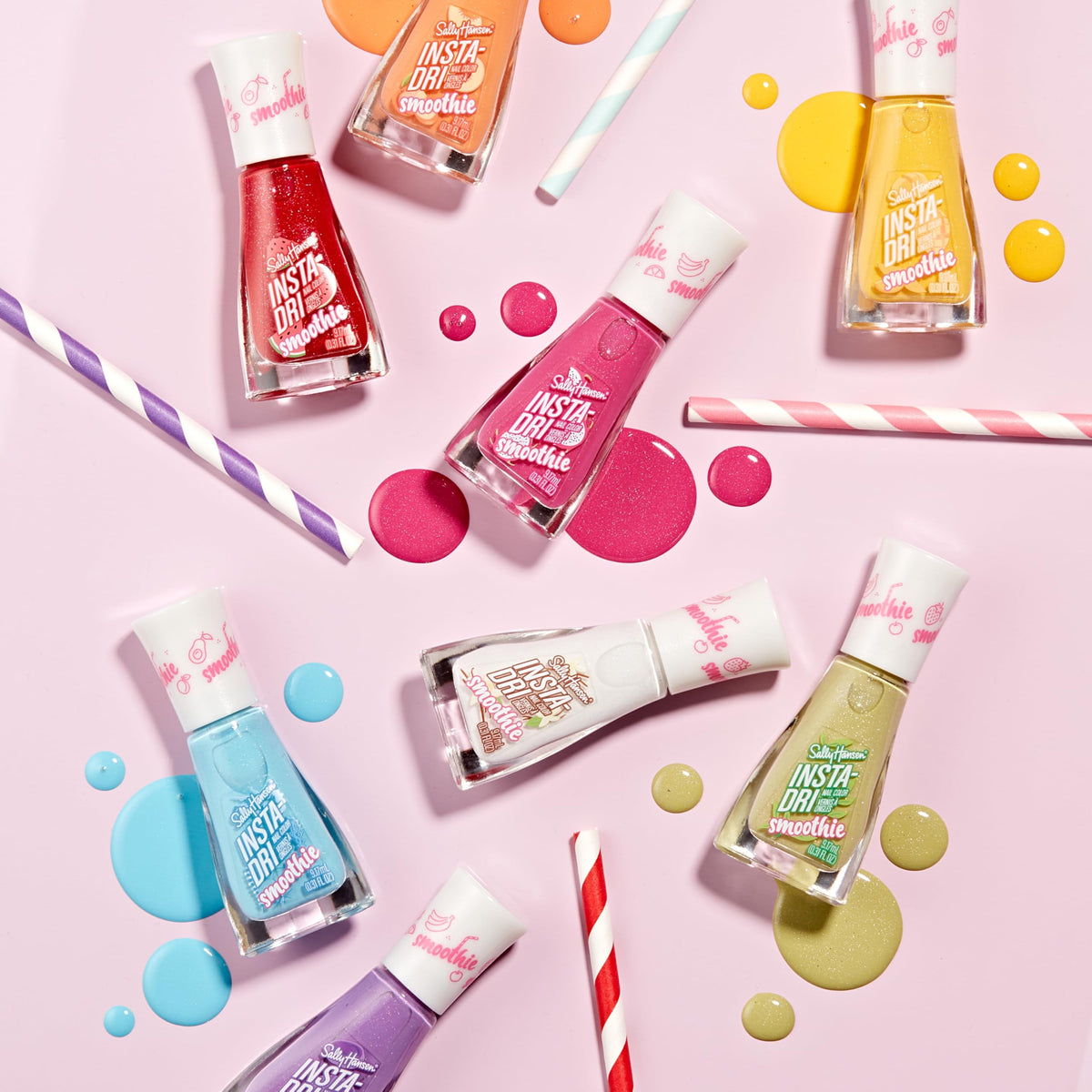 Vernis à ongles Dragon Fruit Crush sur un fond coloré