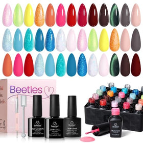 Vernis à ongles gel beetles dans un emballage coloré