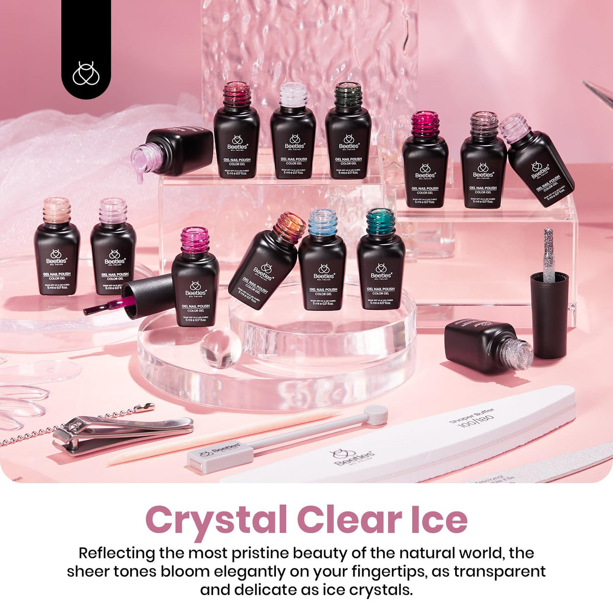 Vernis à ongles gel de couleur noire et chatoyante