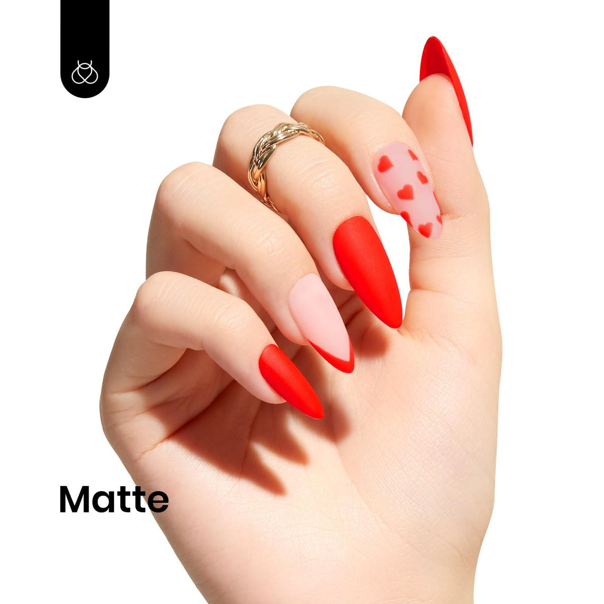 Vernis à ongles gel rouge beetles sous lampe LED