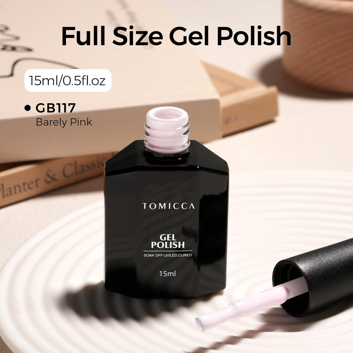 Vernis à Ongles Gel TOMICCA rose dans un cadre de manucure