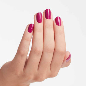 Vernis à ongles OPI Spare Me a French Quarter? sur un fond neutre