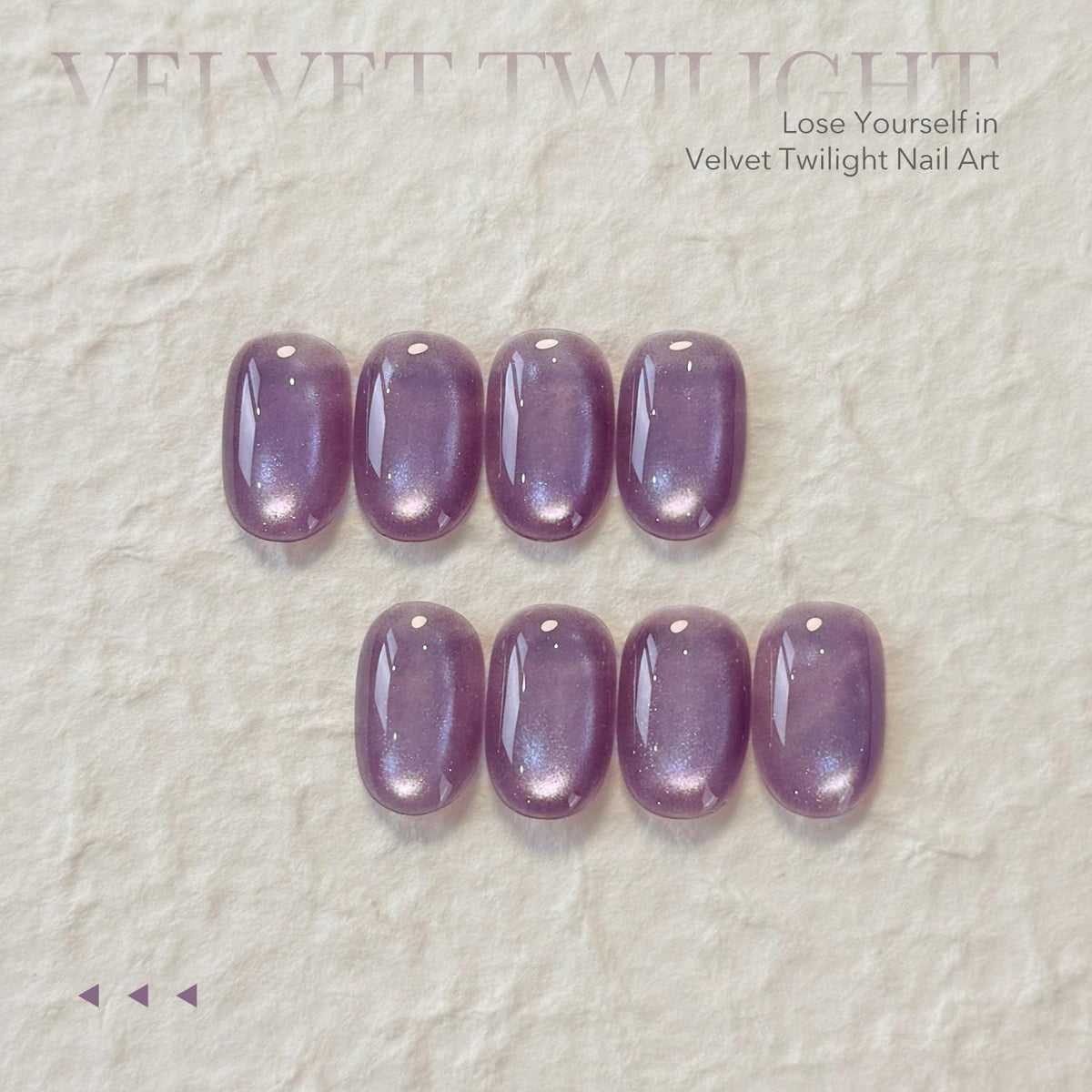 Vernis GAOY Cat Eye Violet sur un bureau avec accessoires de manucure