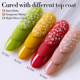 Vernis gel Double Rhythm jaune sur une table de manucure