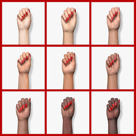 Vernis gel rouge beetles 15ml sur une table de manucure