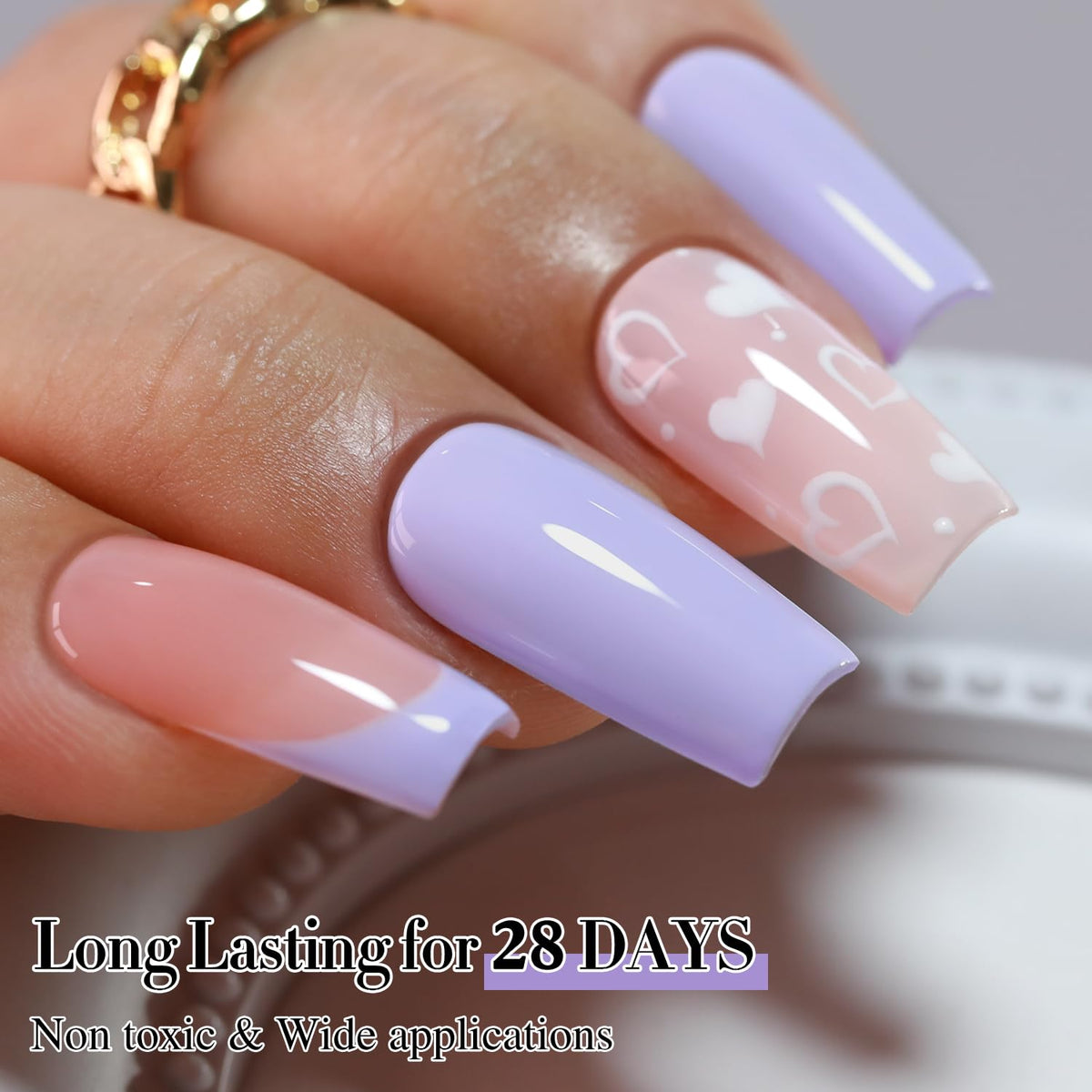 Vernis gel violet lilas sous lampe UV