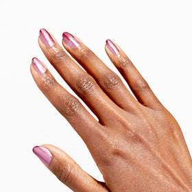 Vernis OPI CosMIC Drop sur un fond neutre