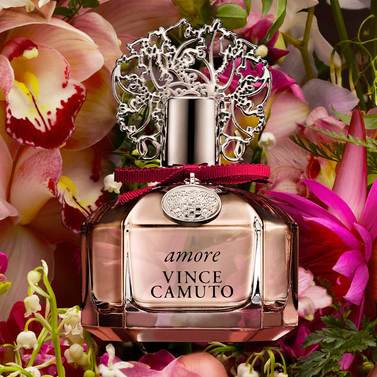 Vince Camuto Amore Eau de Parfum 3.4 Fl Oz avec accessoires