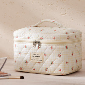 Vue arrière de la trousse de maquillage HBselect