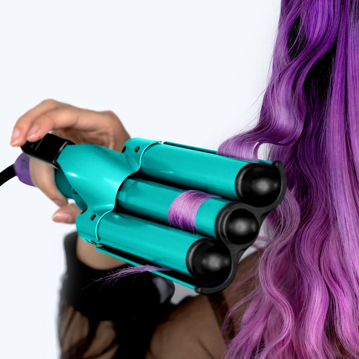 Vue de côté du waver Bed Head Wave Affair avec cordon rotatif