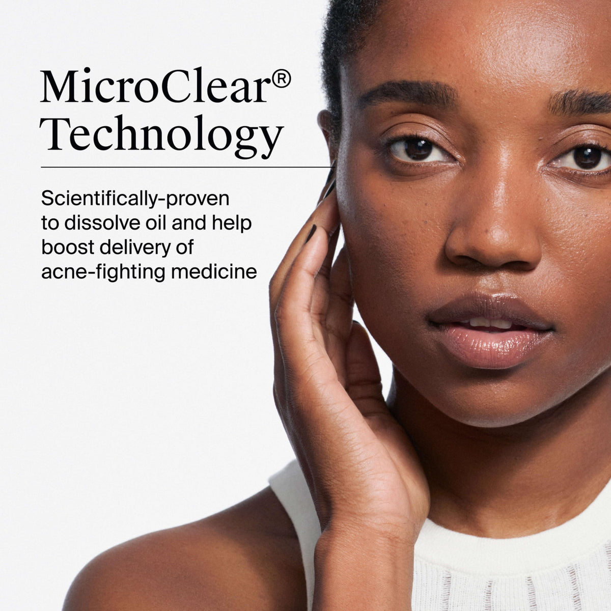 Vue de face des pads anti-acné Neutrogena Rapid Clear