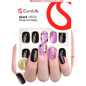 Vue de l'ensemble des faux ongles pressés CurvLife dans la boîte de rangement