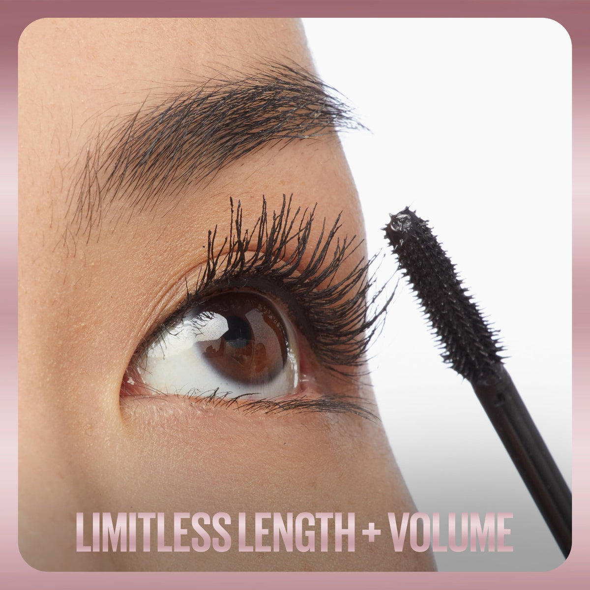 Vue de l'ensemble du Kit de Maquillage Festif MAYBELLINE