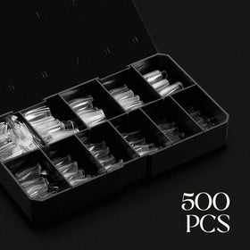 Vue de l'intérieur de la boîte Gel-X APRÉS avec tips alignés
