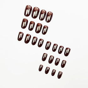 vue des faux ongles ovales marron café juggssa