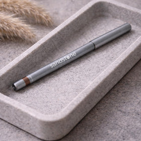 Vue latérale du crayon eyeliner Sandstone Scandinavia