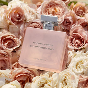 Vue latérale du flacon d'Eau de Parfum RALPH LAUREN FRAGRANCES Beyond Romance