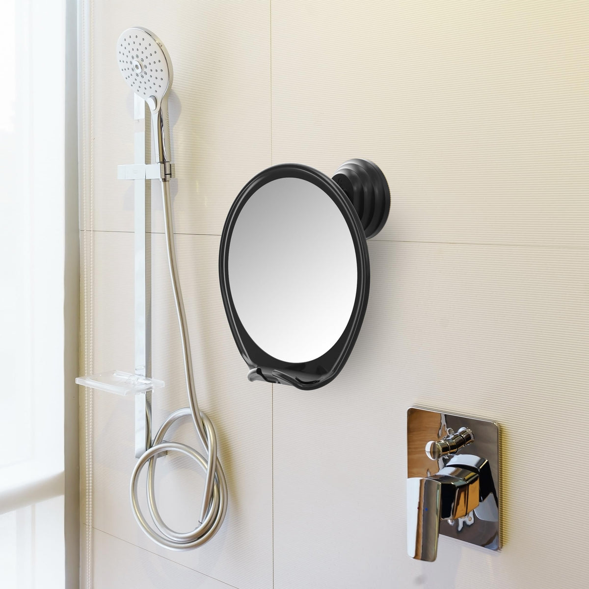 Vue latérale du miroir de douche HONEYBULL