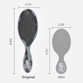 Wet Brush Original Detangler dans un environnement de salle de bain