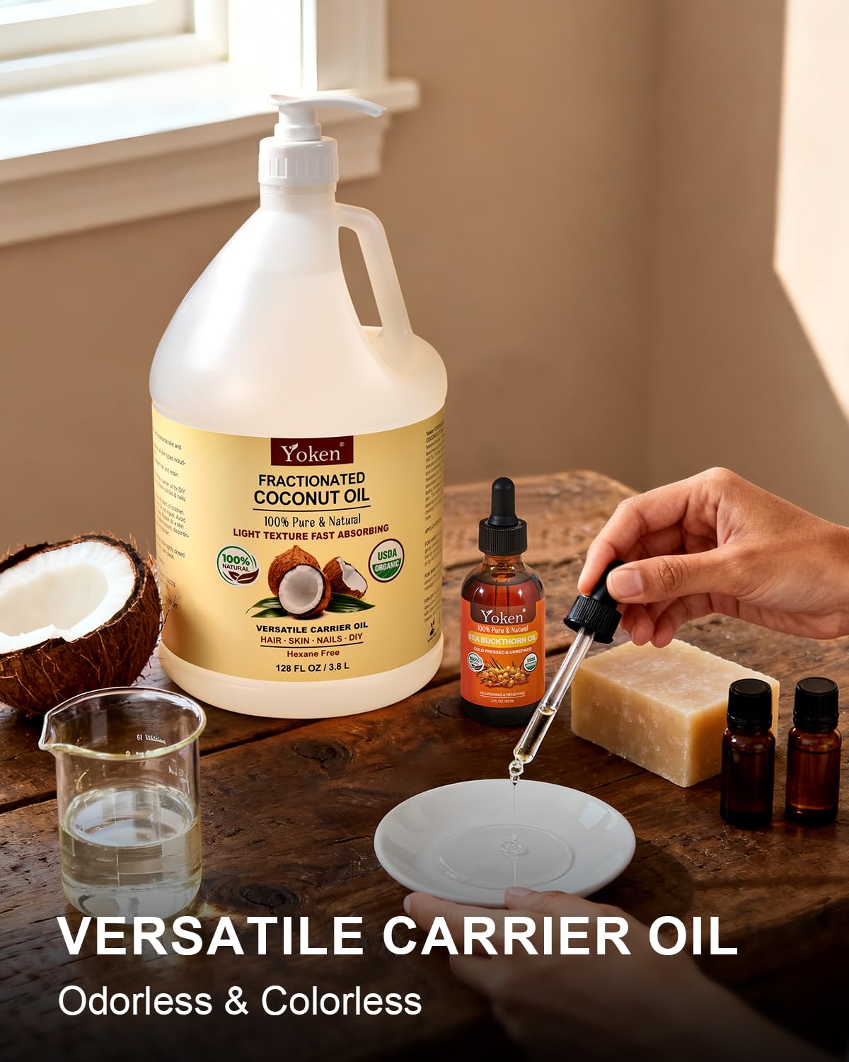 Yoken Huile de Coco Fractionnée Bio 128 oz en arrière-plan naturel