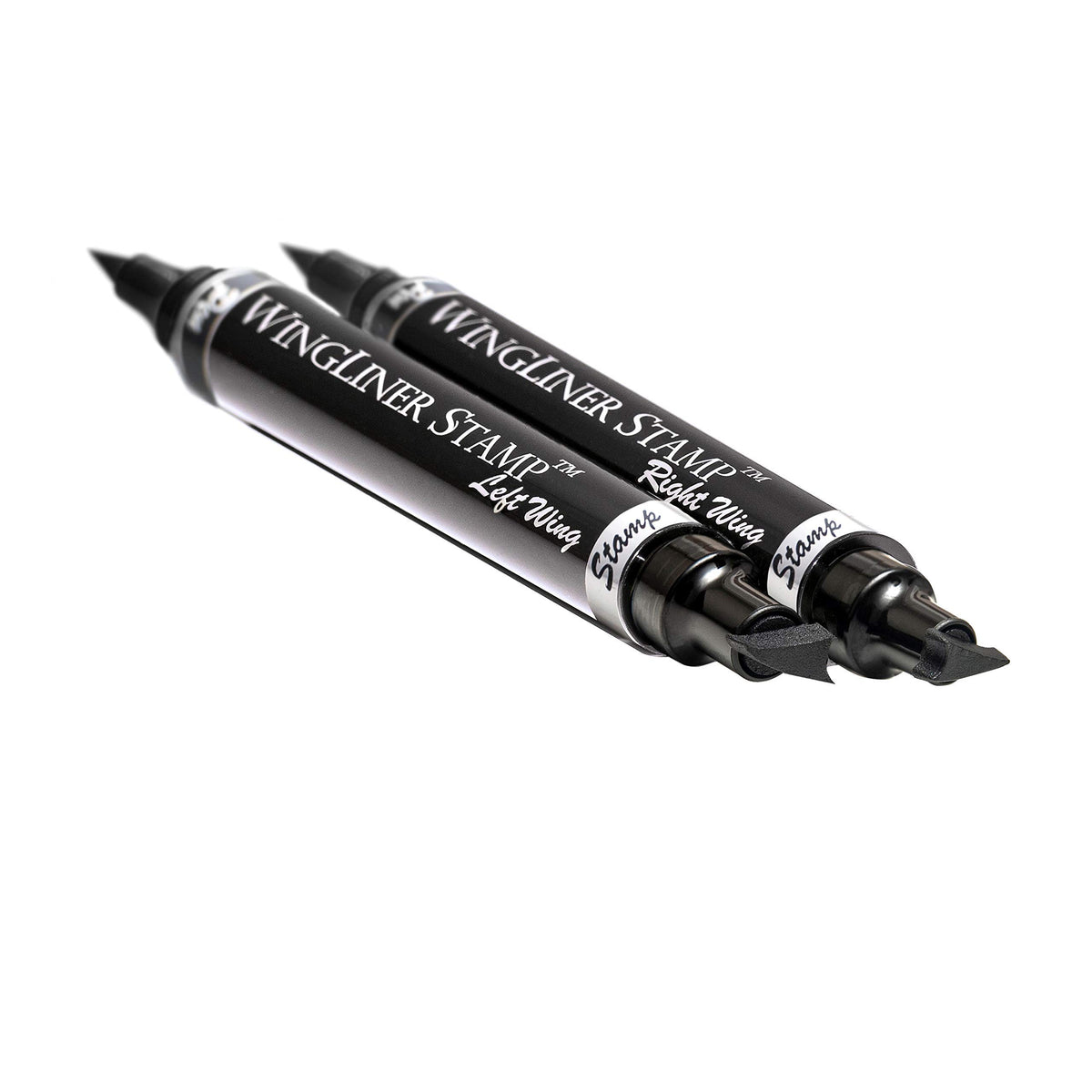 Zoom sur le tampon eyeliner The Flick Stick et son embout