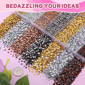 Zoom sur les strass de différentes tailles et couleurs