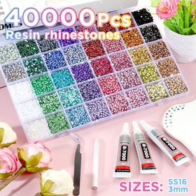 Zoom sur les strass de résine colorés Zefy