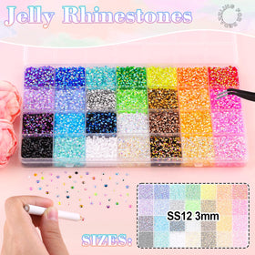 Zoom sur les strass en résine de 3mm dans le kit BELLEBOOST