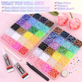 Zoom sur les strass multicolores en résine TINKRSTUFF